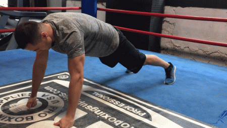 450_9f9168a176efdc31340a25aebde85a6e.gif